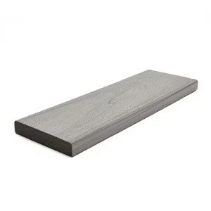 Planche TREX en composite FASCIA 1/2 x 12 x 12', Collection LINEAGE couleur BISCAYNE